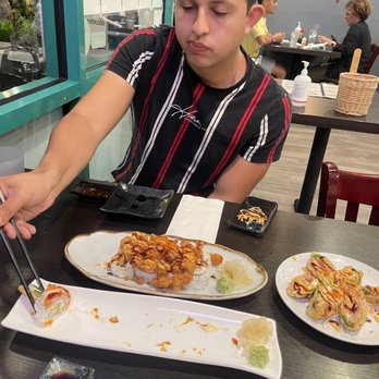 Joy Sushi - That blossom roll - Sushi Bars Near Me - Mountain View, California Joy Sushi - That blossom roll - Sushi Bars Near Me - Mountain View, California