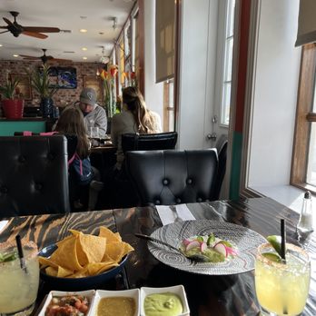 Mexcal - Salsa chips and guac, mezcal drinks - Mexican Near Me - Reno, Nevada Mexcal - Salsa chips and guac, mezcal drinks - Mexican Near Me - Reno, Nevada