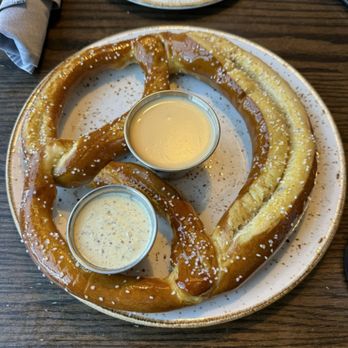 Guinness Open Gate Brewery - Soft pretzel - Breweries Near Me - Halethorpe, Maryland Guinness Open Gate Brewery - Soft pretzel - Breweries Near Me - Halethorpe, Maryland