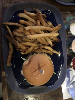 Restaurant Birdhouse Wingerie & Bar Dollard-des-Ormeaux by null