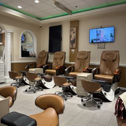 Platinum Nail Spa