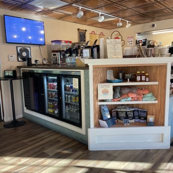 Neutral Ground Coffeehouse - Coffee & Tea Near Me - Pittsford, New York Neutral Ground Coffeehouse - Coffee & Tea Near Me - Pittsford, New York