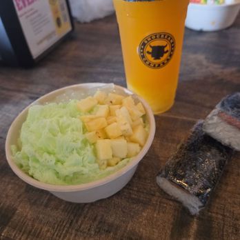 Garden Social - Honeydew bingsuu, and mango tea with lychee jelly - Salad Near Me - Annandale, Virginia Garden Social - Honeydew bingsuu, and mango tea with lychee jelly - Salad Near Me - Annandale, Virginia