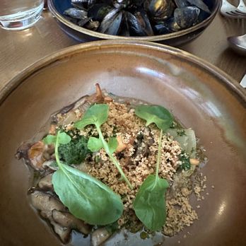 Pichet - Brasseries Near Me - Dublin, D