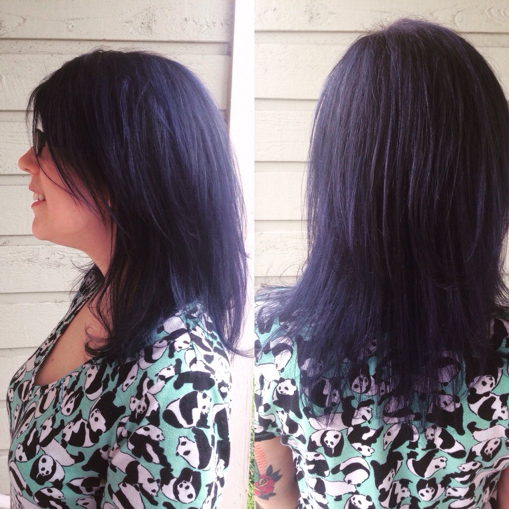 Brand spankin new hair cut, by the lovely Alicia Drew. Finding a stylist who is a good human being and a great artist? Priceless