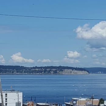 Mukilteo Ferry Terminal - Beautiful day - Ferries Near Me - Mukilteo, Washington Mukilteo Ferry Terminal - Beautiful day - Ferries Near Me - Mukilteo, Washington