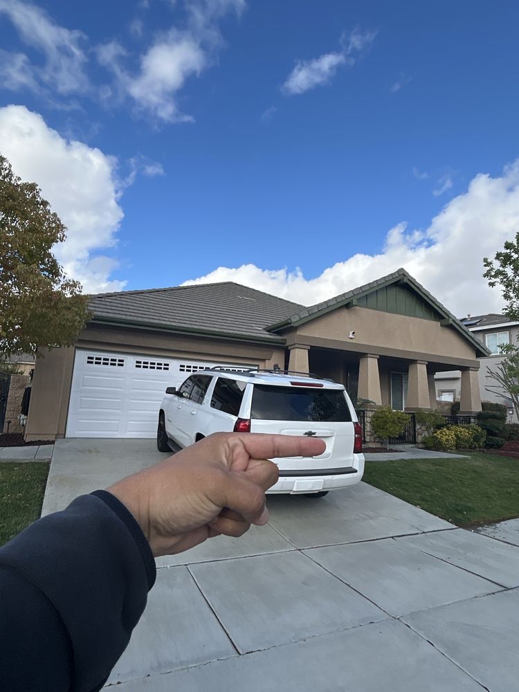 Slide of Renovation and Construction Services