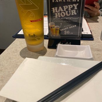 Kawa Sushi - Great deal, great beer. Really lovely sushi place located in the Toronto Village. They are so hospitable too! Thanks for the service! - Sushi Bars Near Me - Toronto, Ontario