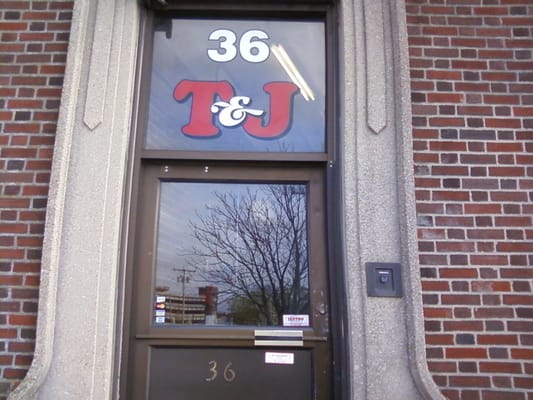 T and J Auto Collision and Service Center