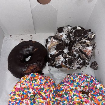 Voodoo Doughnut - Bakeries Near Me - Orlando, Florida