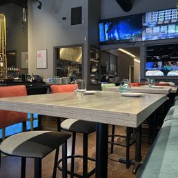 High and low seating