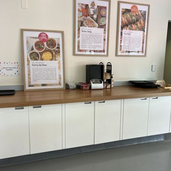 Local Kitchens - Burgers Near Me - Roseville, California Local Kitchens - Burgers Near Me - Roseville, California