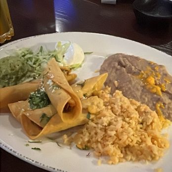Dos Banderas - Chicken Flauta Dinner - Tex-Mex Near Me - Garland, Texas