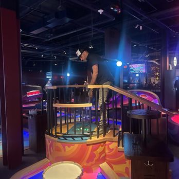 Puttshack - Oakbrook - Hole in 1! - Mini Golf Near Me - Oak Brook, Illinois Puttshack - Oakbrook - Hole in 1! - Mini Golf Near Me - Oak Brook, Illinois