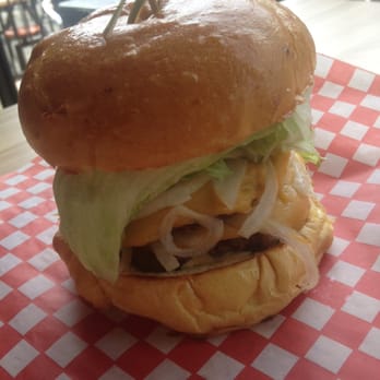 Notre-Boeuf-de-Grâce - The first choice on the menu very similar to the big mac - Burgers Near Me - Montreal, Quebec Notre-Boeuf-de-Grâce - The first choice on the menu very similar to the big mac - Burgers Near Me - Montreal, Quebec