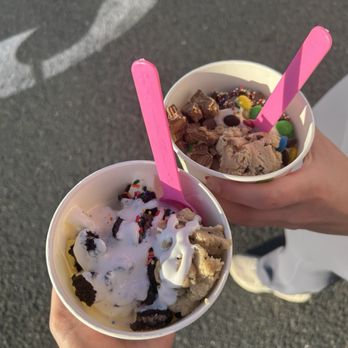 Swirl Time - Ice Cream & Frozen Yogurt Near Me - Rohnert Park, California Swirl Time - Ice Cream & Frozen Yogurt Near Me - Rohnert Park, California