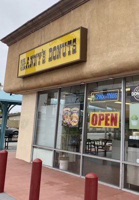 Granny's Donuts 2
