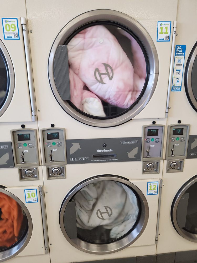 KINGS ROW LAUNDROMAT 3647 Kings Row, Reno, Nevada Laundromat