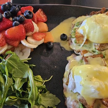 Tappi's Cafe - Eggs benedict - Cafes Near Me - El Cajon, California