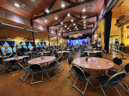 Ebenezer's Barn and Grill Dinner Show by null