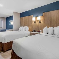 Best Western Plus Edinburg Inn & Suites - Two Queen - ADA