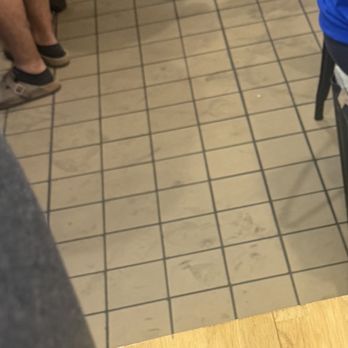 Oakobing - Dirty floors - Ice Cream & Frozen Yogurt Near Me - Pasadena, California