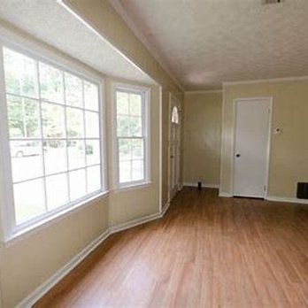 Oaktree Hardwood Flooring - a view of a living room - Flooring Near Me Oaktree Hardwood Flooring - a view of a living room - Flooring Near Me