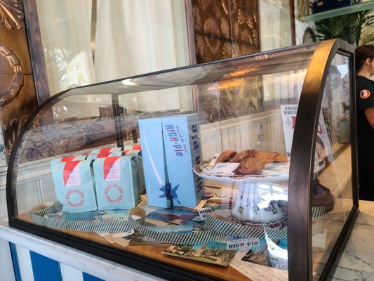 The Famous High Pie at the Top Gun House by null