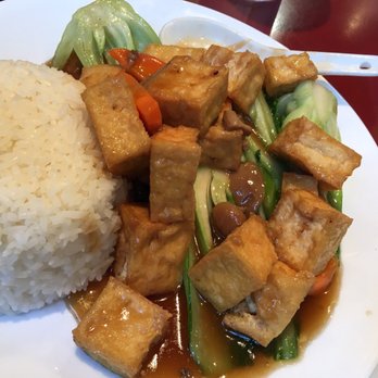 Yopo Cafe - Fried tofu with black bean sauce on rice - Chinese Near Me - Vancouver, British Columbia