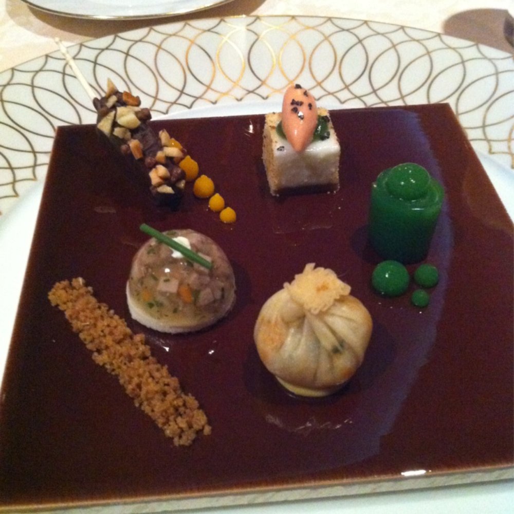 Amuse bouche plate
