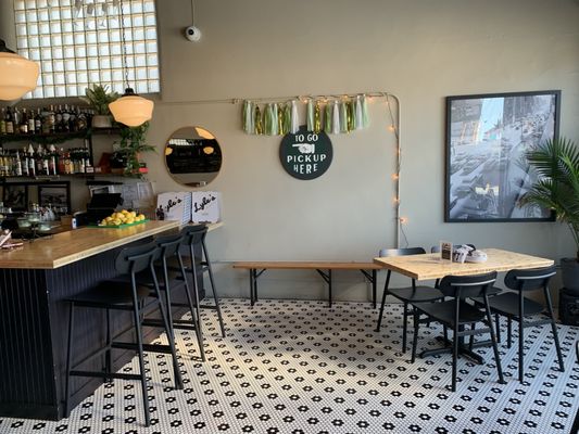 Lyle's Pizzeria by null