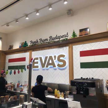 Eva's Original Chimneys - Desserts Near Me - Mississauga, Ontario Eva's Original Chimneys - Desserts Near Me - Mississauga, Ontario