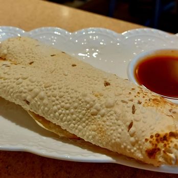 Menali Restaurant - Papadam - Himalayan/Nepalese Near Me - Toronto, Ontario