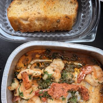 Pasta Supply - Scampi Shrimp and focaccia bread with the tomato pesto ? in a hot container - Pasta Shops Near Me - San Francisco, California Pasta Supply - Scampi Shrimp and focaccia bread with the tomato pesto ? in a hot container - Pasta Shops Near Me - San Francisco, California