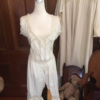 Roedde House Museum - Museums Near Me - Vancouver, British Columbia