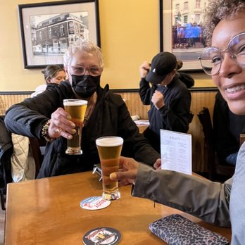 Hilltop Ale House - Cheers! - Pubs Near Me - Seattle, Washington Hilltop Ale House - Cheers! - Pubs Near Me - Seattle, Washington
