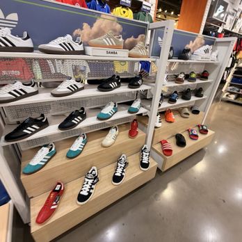 Galleria Dallas - Shopping Centers Near Me - Dallas, Texas Galleria Dallas - Shopping Centers Near Me - Dallas, Texas
