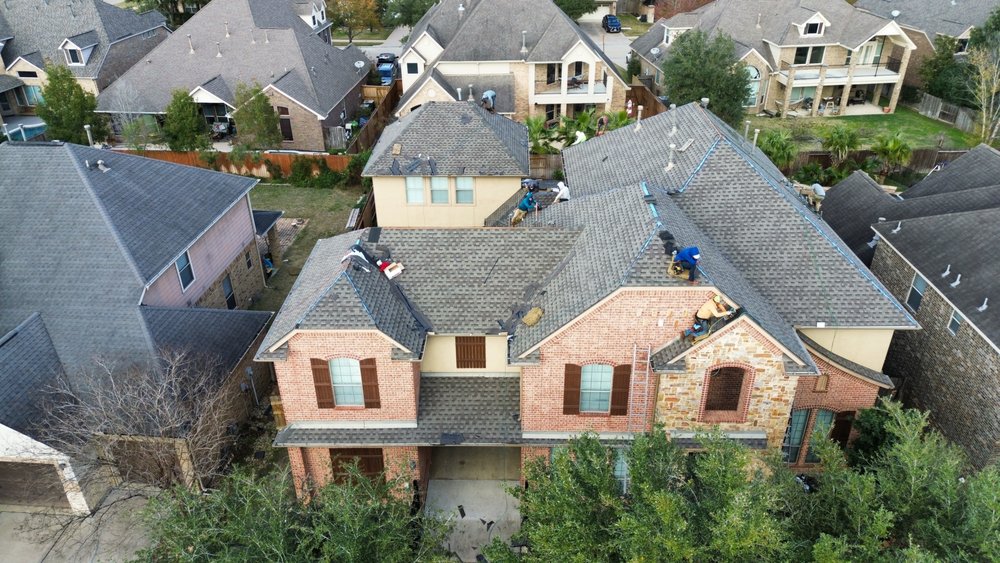 Slide of Royalty Roofing and Construction