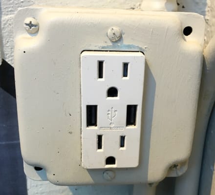 Deadstock Coffee Roasters by null