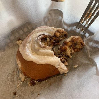 Maine Street Cafe - Cinnamon rolls - American Near Me - Fallon, Nevada Maine Street Cafe - Cinnamon rolls - American Near Me - Fallon, Nevada