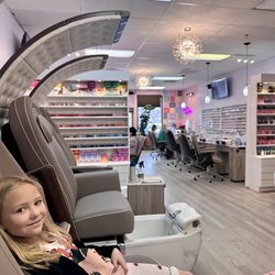 Infinity Nail Spa - My little pedi partner