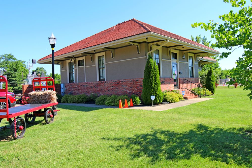 LaGrange Railroad Museum, La Grange Roadtrippers