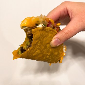 Completo - Steak taco - Latin American Near Me - Toronto, Ontario