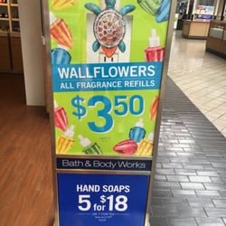 Bath & Body Works - Hitting up this sale!