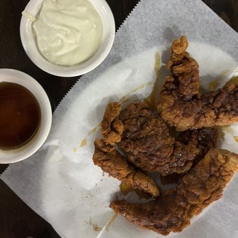 Toss & Fire - Sweet & Hot Chicken Tenders - Pizza Near Me - Camillus, New York Toss & Fire - Sweet & Hot Chicken Tenders - Pizza Near Me - Camillus, New York