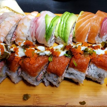 Manpuku - Rainbow Roll and Red Dragon Roll - Japanese Near Me - Berkeley, California