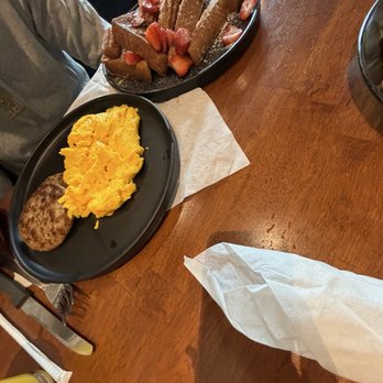Toast Downey - Churro French Toast - Breakfast & Brunch Near Me - Downey, California Toast Downey - Churro French Toast - Breakfast & Brunch Near Me - Downey, California