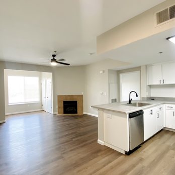 Luxe West - Spacious Open Floorplan - Apartments Near Me - Fresno, California Luxe West - Spacious Open Floorplan - Apartments Near Me - Fresno, California