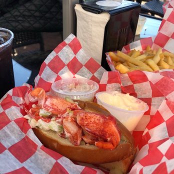 DJ’s Clam Shack - Lobster roll served on a buttery bun! - Seafood Near Me - Huntington, New York DJ’s Clam Shack - Lobster roll served on a buttery bun! - Seafood Near Me - Huntington, New York