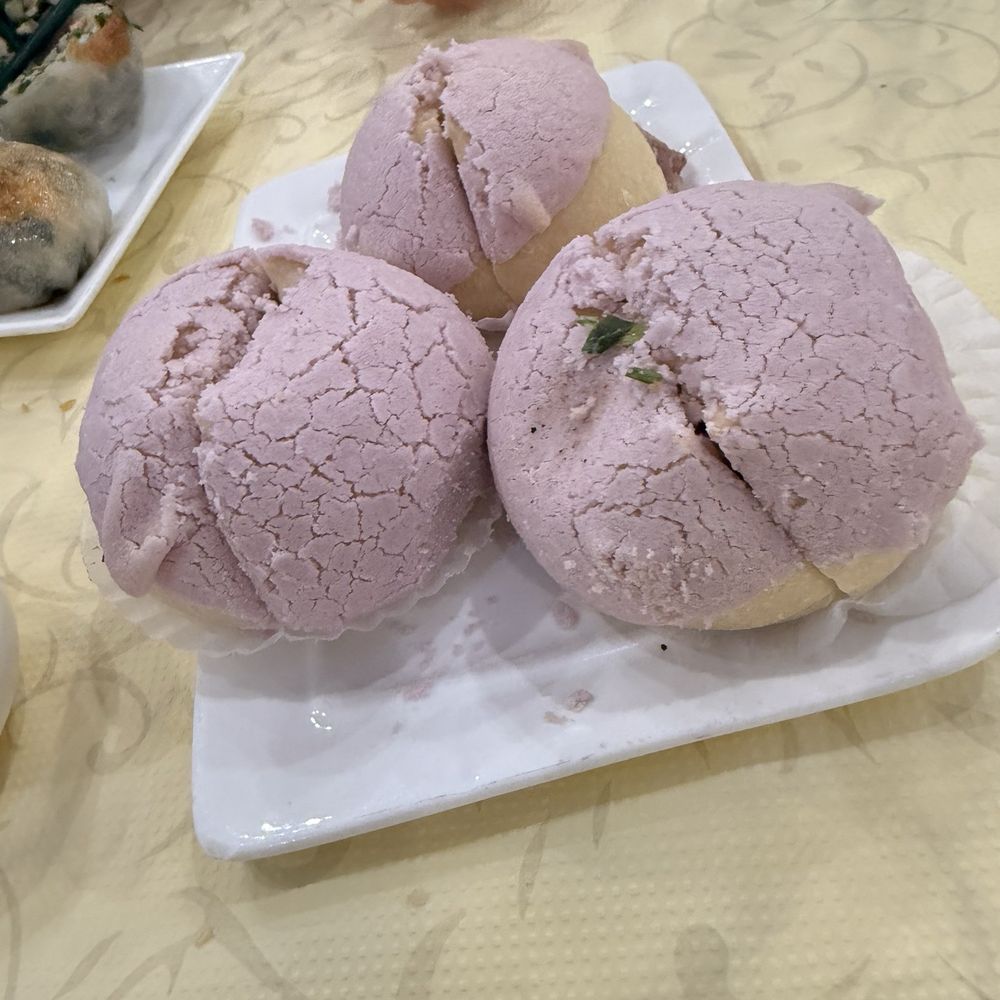 Cheung Hing - Milpitas - Taro Buns - Dim Sum Near Me - Milpitas, California Cheung Hing - Milpitas - Taro Buns - Dim Sum Near Me - Milpitas, California